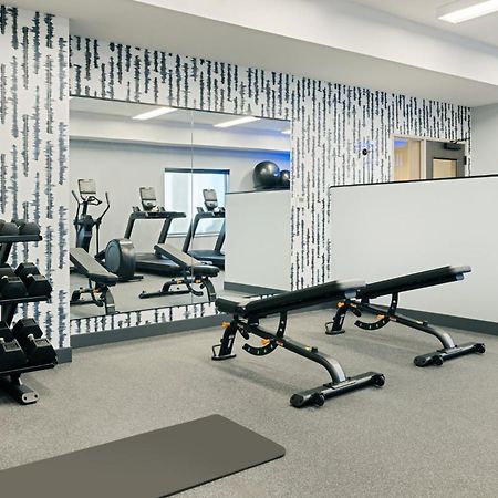 Atwell Suites - Denver Airport Tower Road By Ihg Екстериор снимка