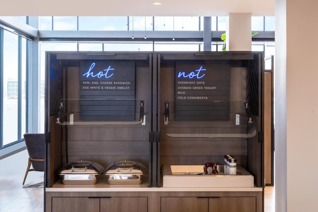 Atwell Suites - Denver Airport Tower Road By Ihg Екстериор снимка