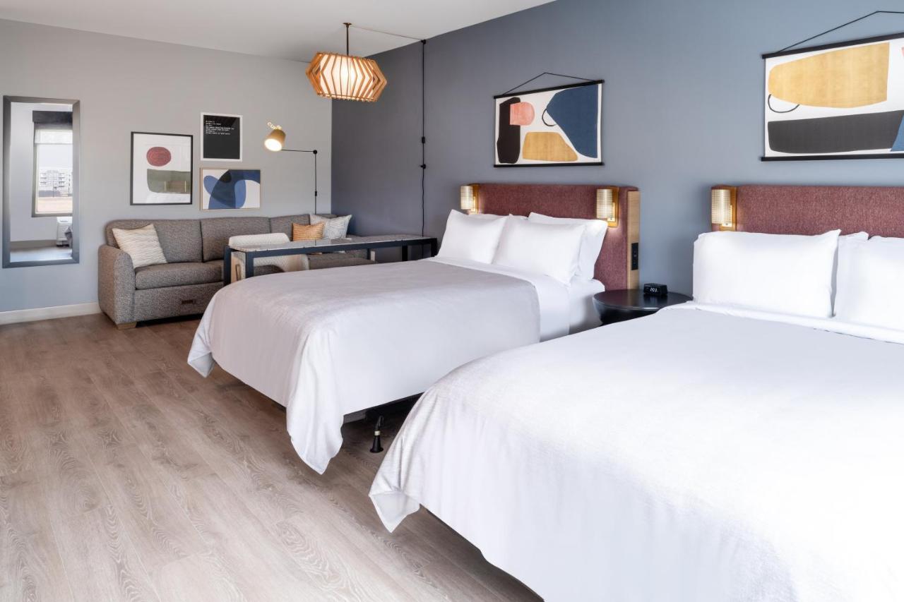 Atwell Suites - Denver Airport Tower Road By Ihg Екстериор снимка